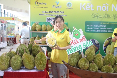 FiveF - tham gia chương trình "Trạm sầu yêu thương"